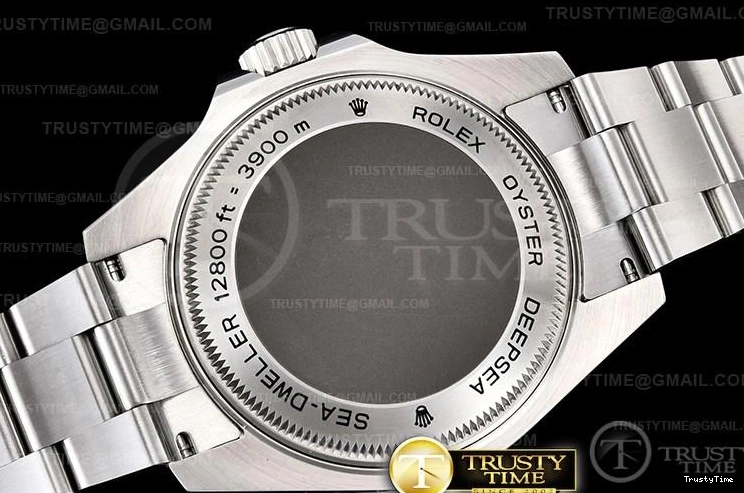 0113 ROLSD093 – Deep Sea Dweller Black Contemporary 1015